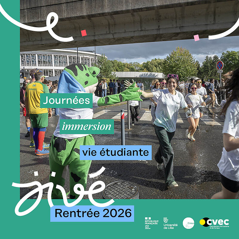 Mascotte grenouille frappe dans la main d'une nouvelle étudiante sur le campus cité scientifique lors de la colorrun